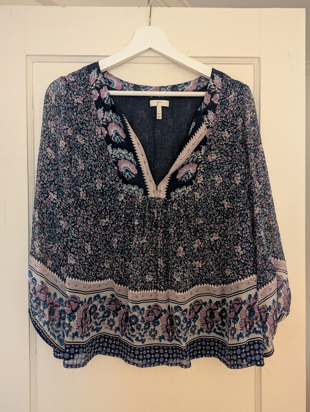 Joie size Small Flowy Top